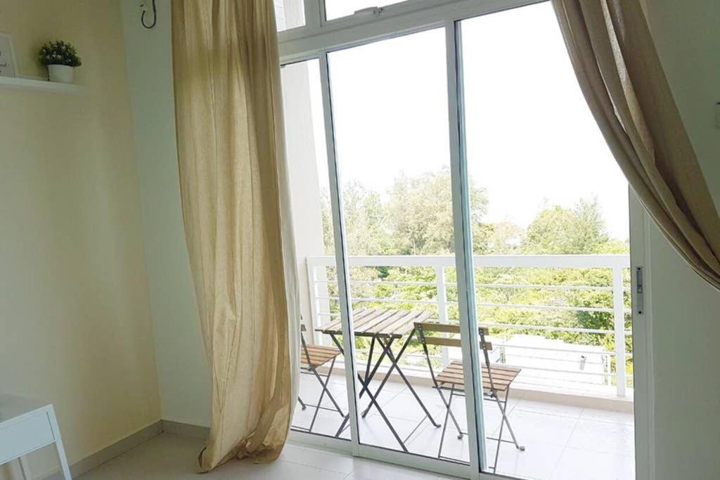New Seaview Cozy Modern Beach House Tanjung Bungah  Dış mekan fotoğraf
